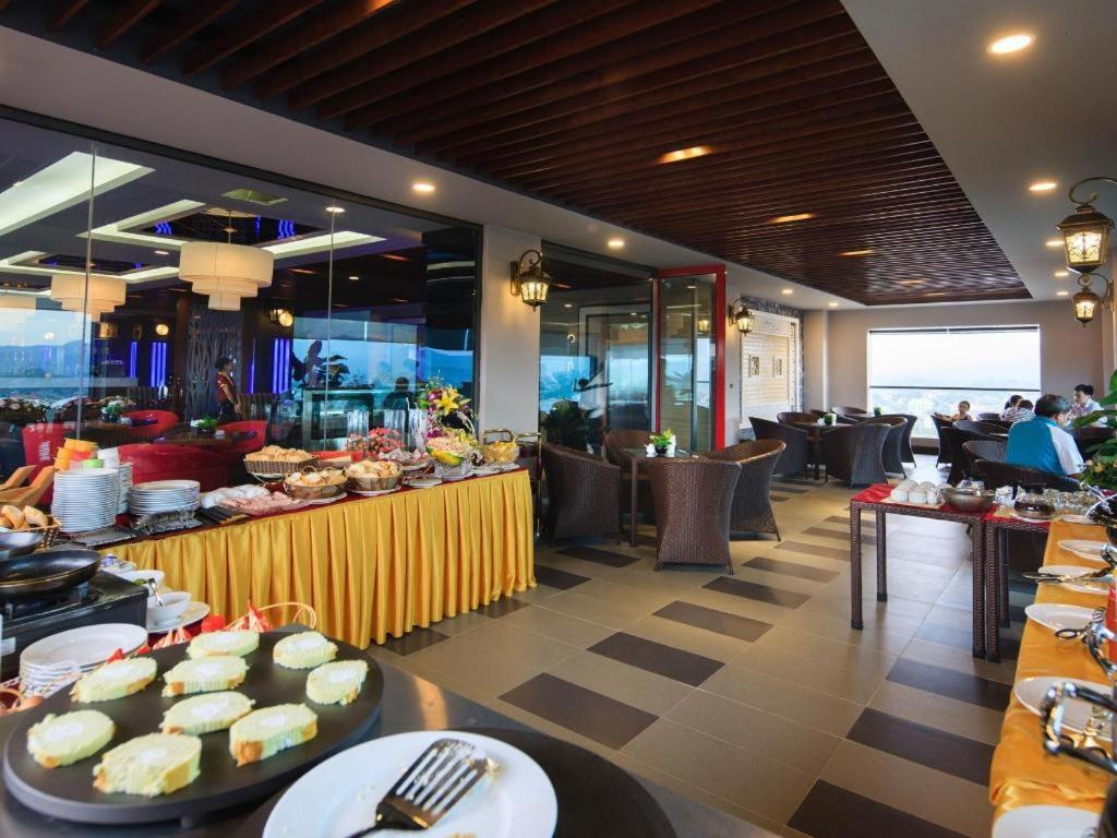 Royal Palace Hotel Tuyen Quang Dış mekan fotoğraf
