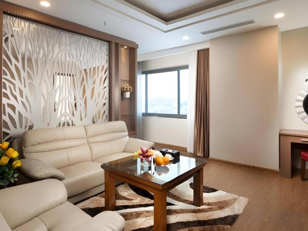 Royal Palace Hotel Tuyen Quang Dış mekan fotoğraf
