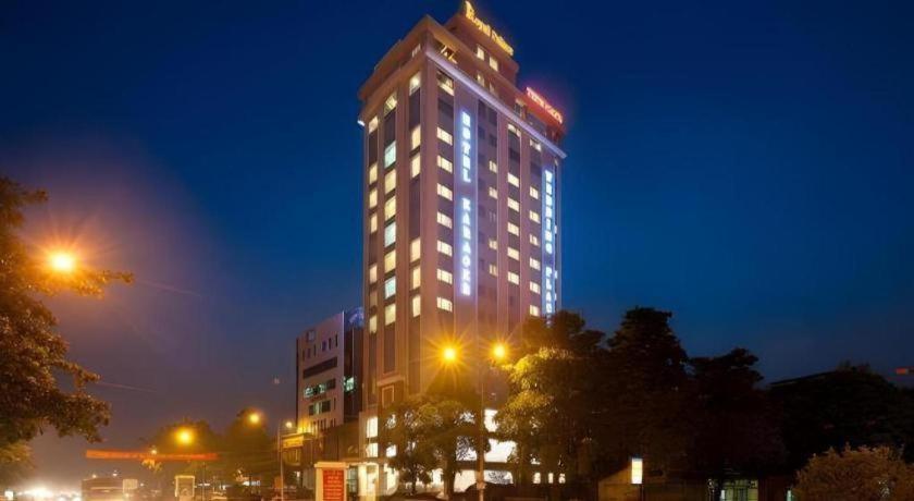 Royal Palace Hotel Tuyen Quang Dış mekan fotoğraf