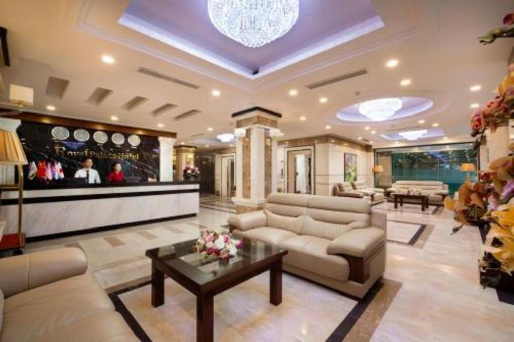 Royal Palace Hotel Tuyen Quang Dış mekan fotoğraf