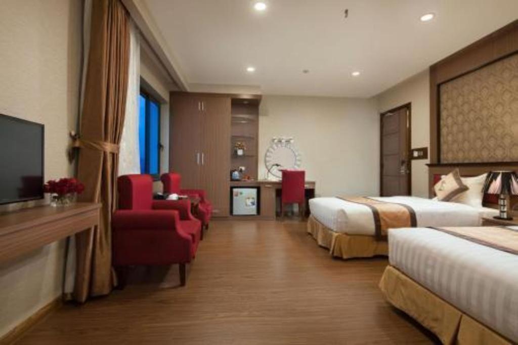 Royal Palace Hotel Tuyen Quang Dış mekan fotoğraf