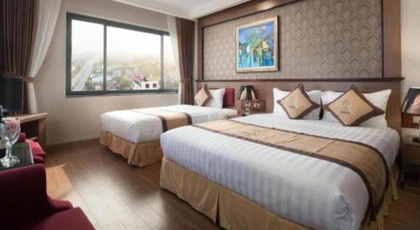 Royal Palace Hotel Tuyen Quang Dış mekan fotoğraf