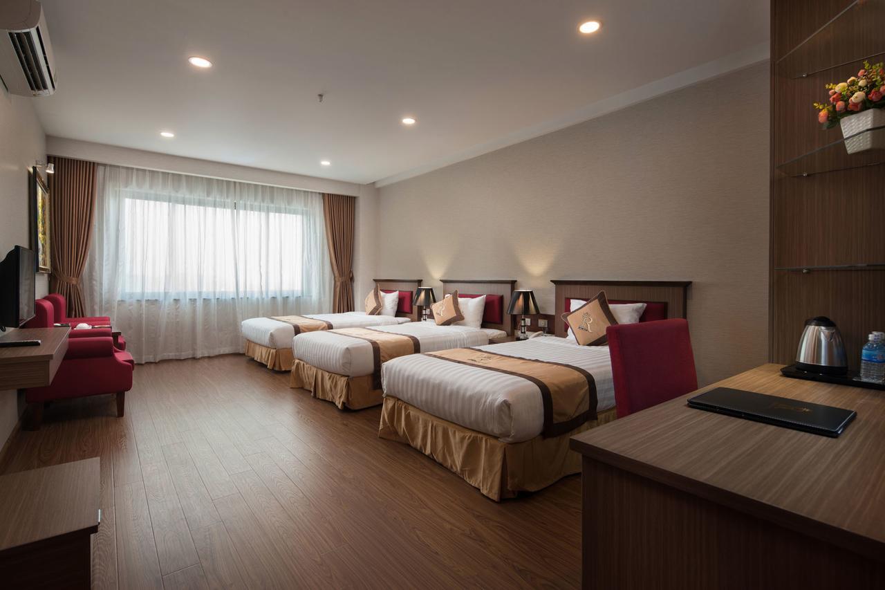 Royal Palace Hotel Tuyen Quang Dış mekan fotoğraf