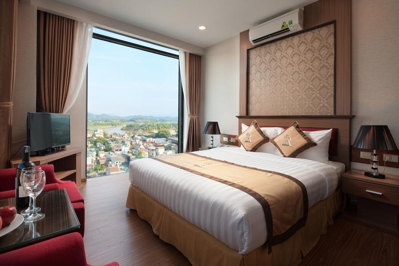 Royal Palace Hotel Tuyen Quang Dış mekan fotoğraf
